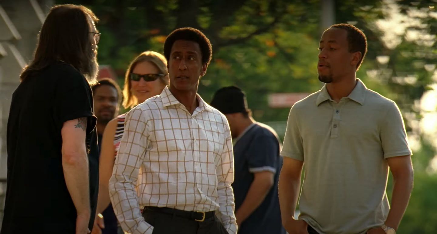 Bubbles in Season 5 of The Wire (Image via YouTube/HBO)